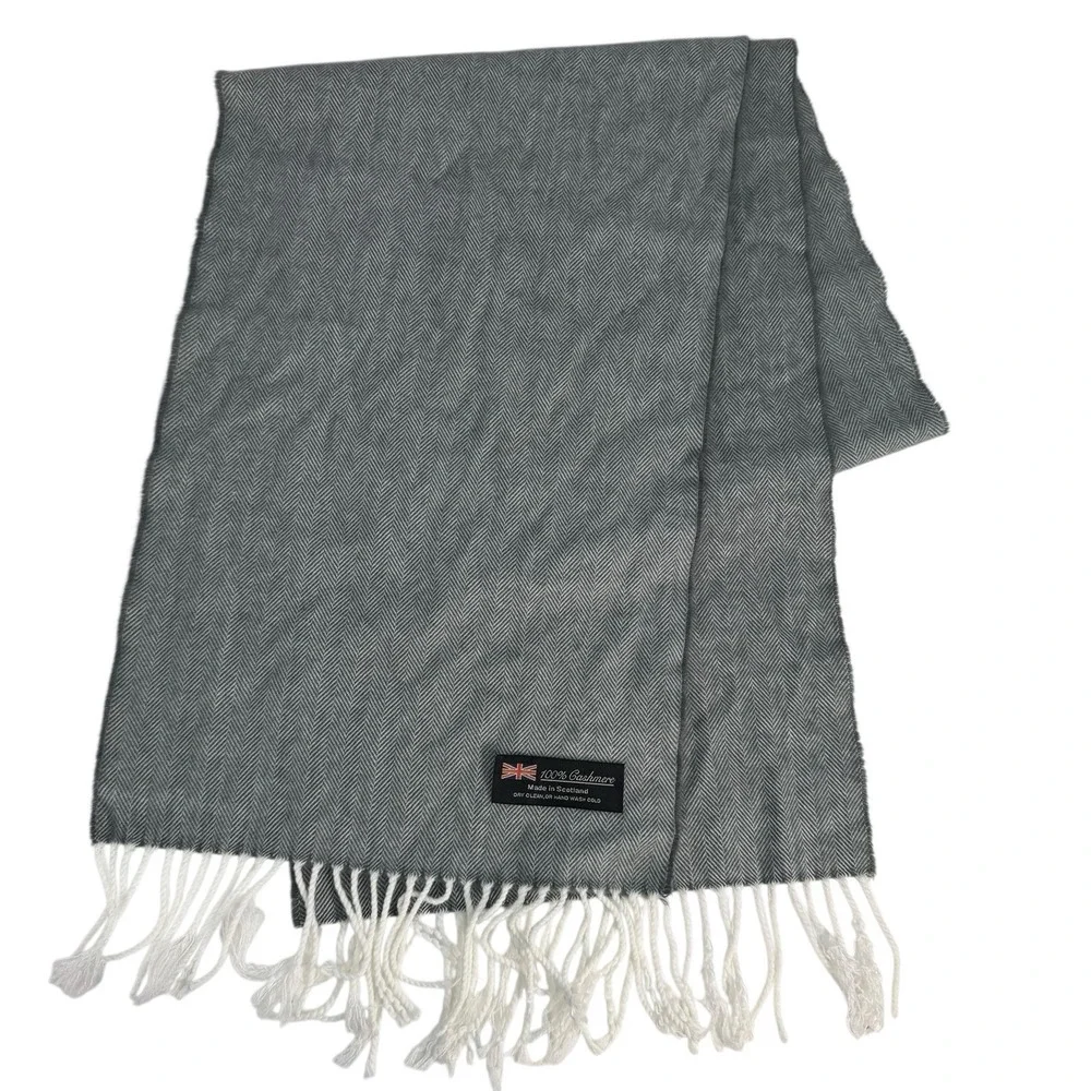 Gray Herringbone 100%‎ Cashmere Scarf Wrap Scotland Fringe 12